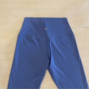 Like NEW Lululemon Aligns 28”